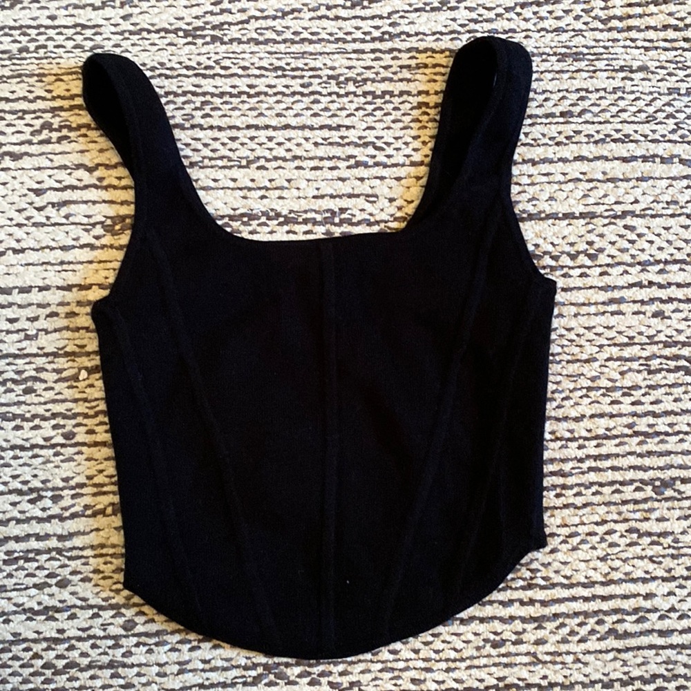 Aritzia Wilfred Black Knit Crop Top Size XS